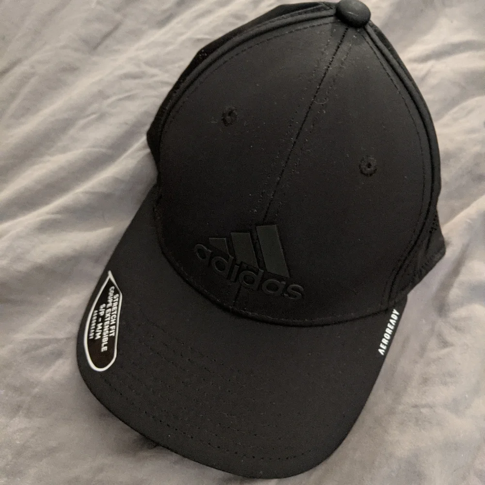 Brand new nWT Adidas Hat sm/med mens - Picture 4 of 4